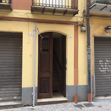 Casa de hóspedes Al183 3*